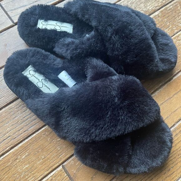 Jessica Simpson Shoes - Jessica Simpson faux fur bedroom shoes